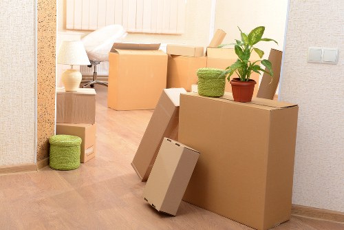 Local storage facility in Balham for moving and renovation needs