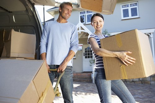 Local movers working on a Balham property relocation
